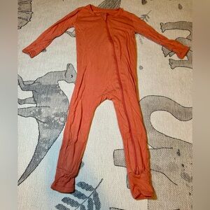 Kyte BABY Zippered Romper Orange Terracotta Pajama Footies